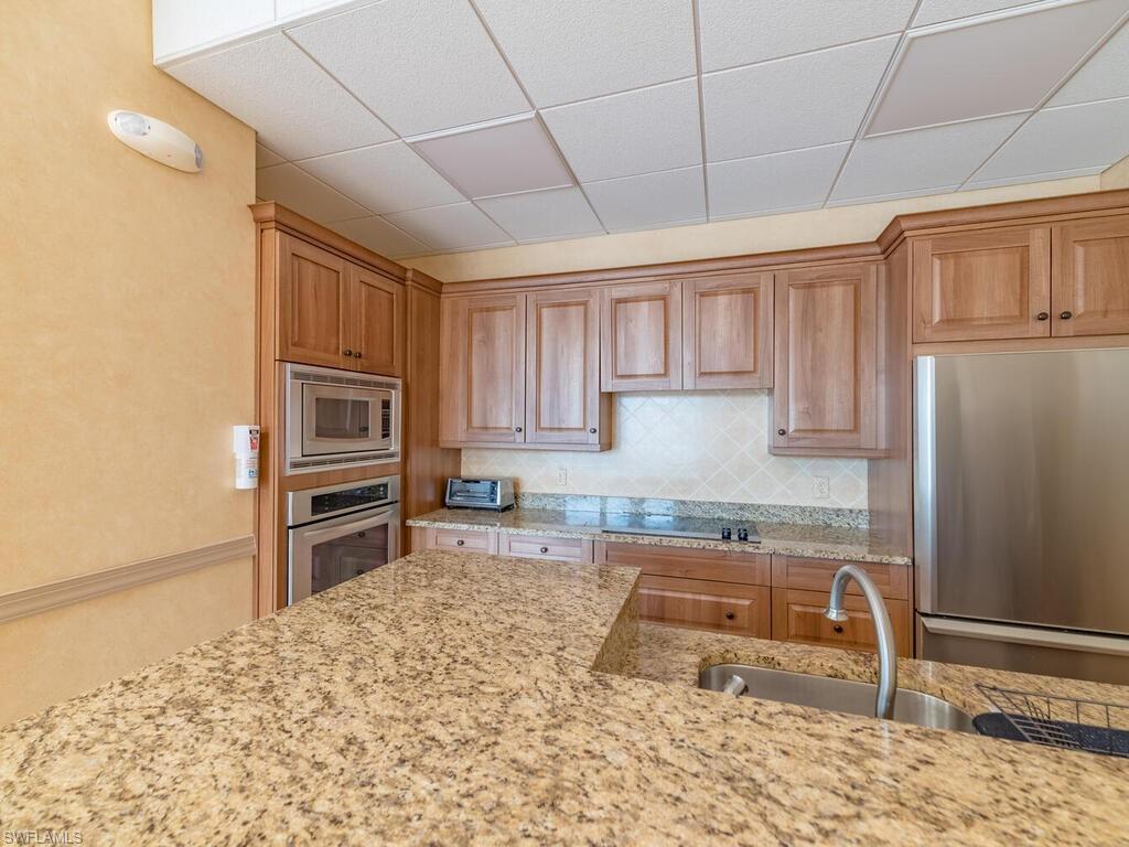 58 Collier Blvd 1812 Property Photo 29