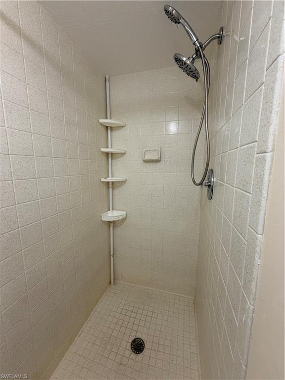 9580 Victoria Ln A-202 Property Photo 13