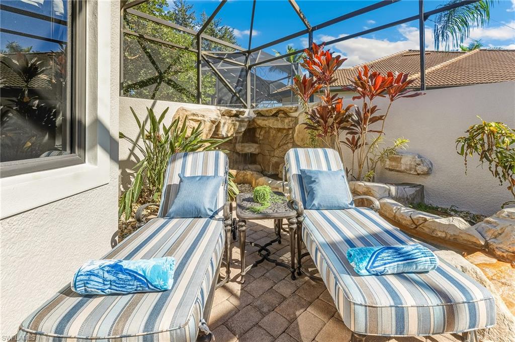 7749 Classics Dr Property Photo 26