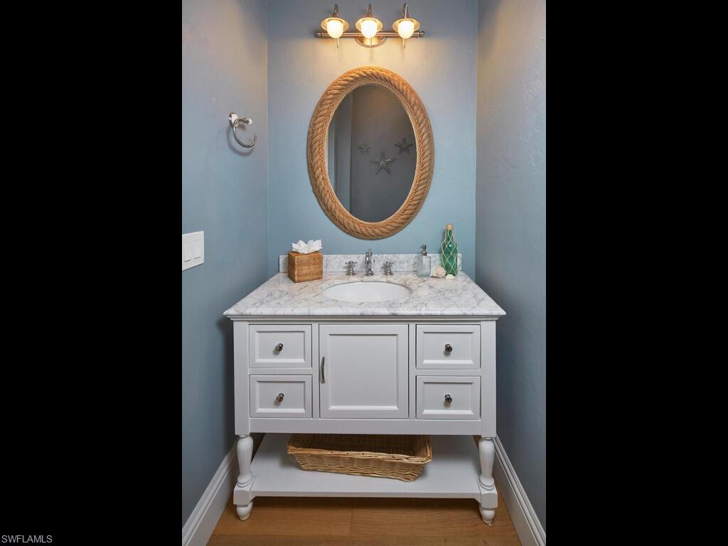 377 Pirates Bight Property Photo 12