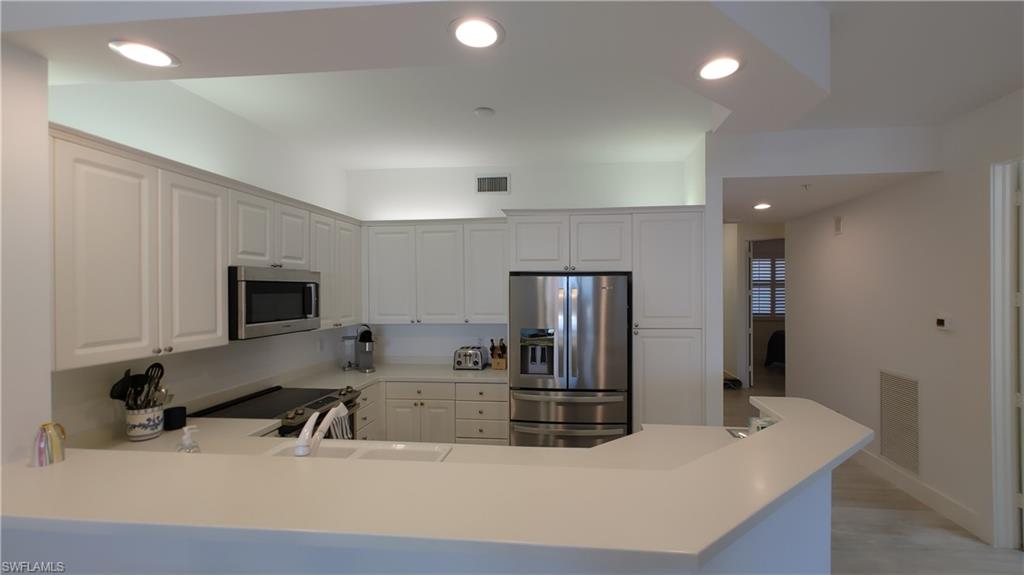 400 Flagship Dr 1104 Property Photo 9