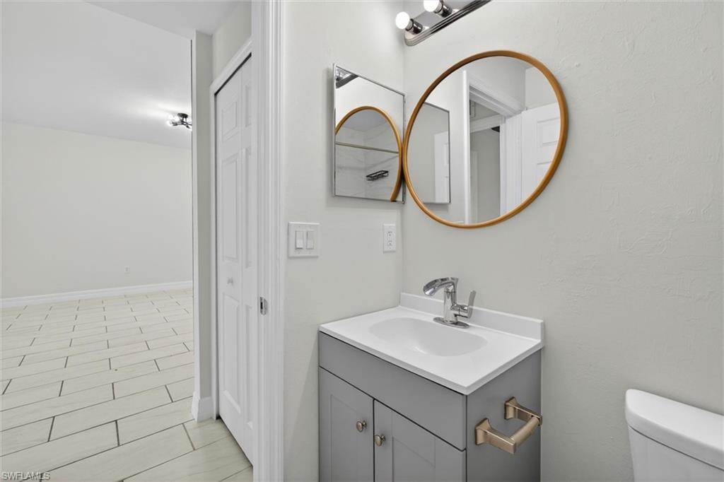 7066 Babcock Rd Property Photo 34