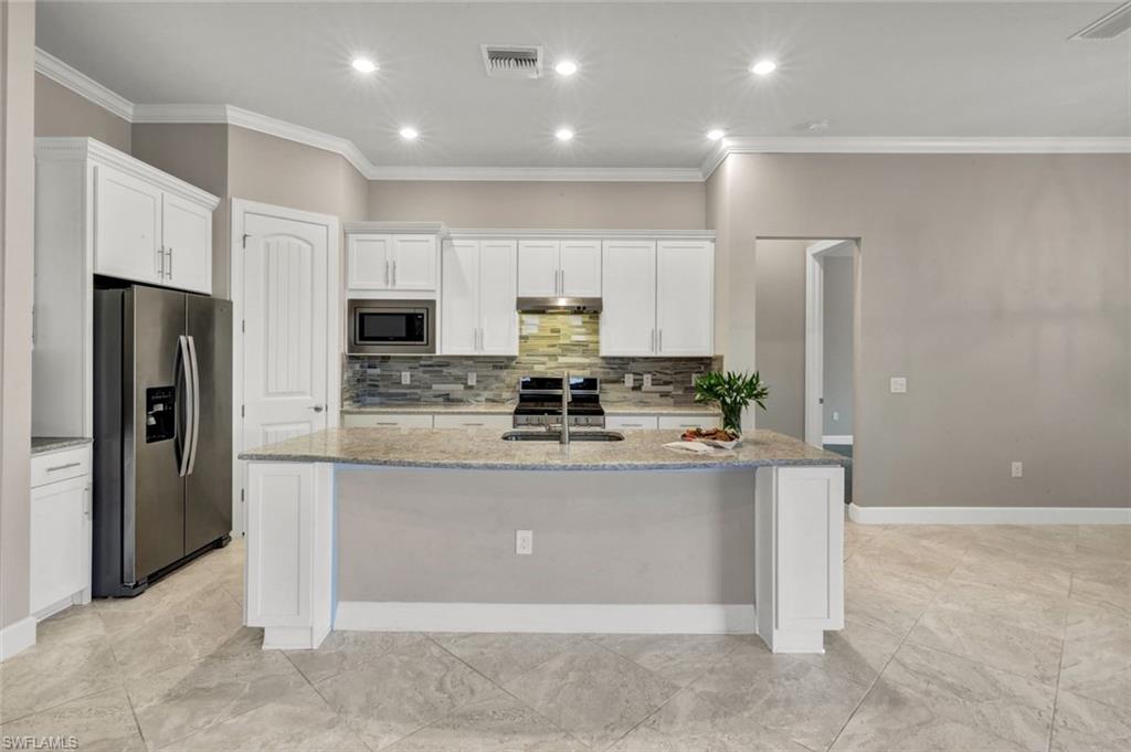 9350 Greyhawk Trl Property Photo 11