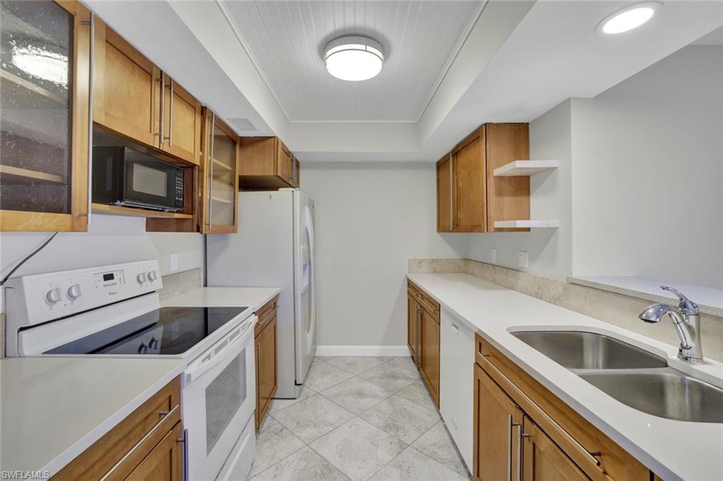3655 Boca Ciega Dr 106 Property Photo 7
