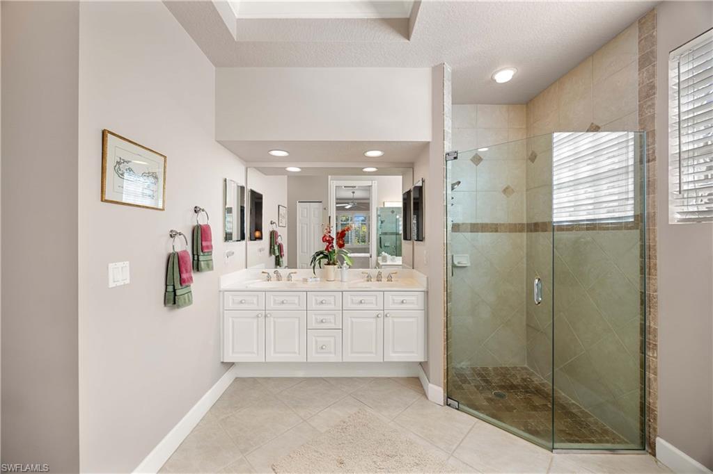 14607 Glen Eden Dr Property Photo 23