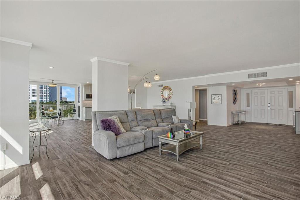 4031 Gulf Shore Blvd N 6b Property Photo 31