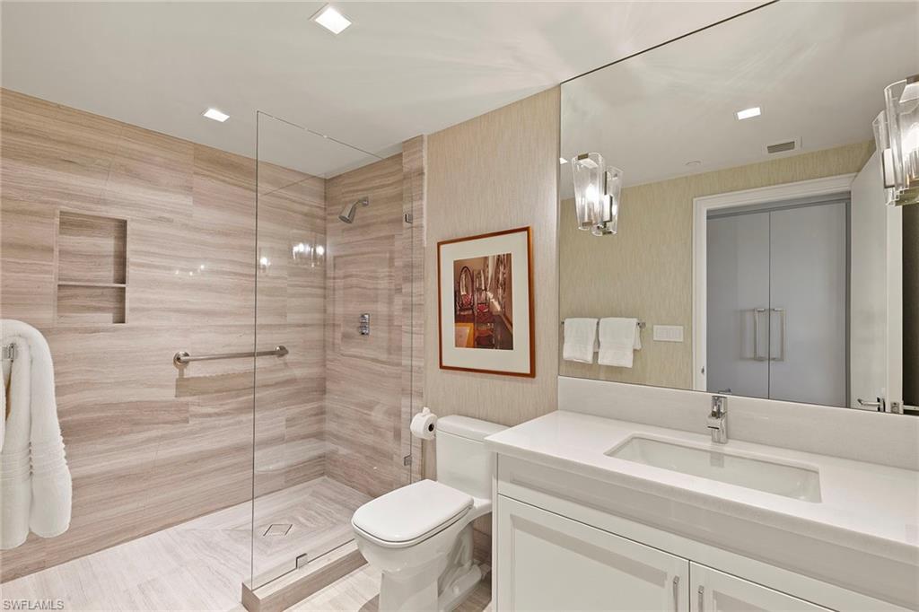 6897 Grenadier Blvd 902 Property Photo 35