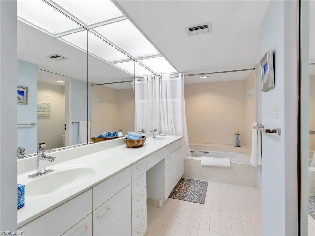 4751 Gulf Shore Blvd N 602 Property Photo 19