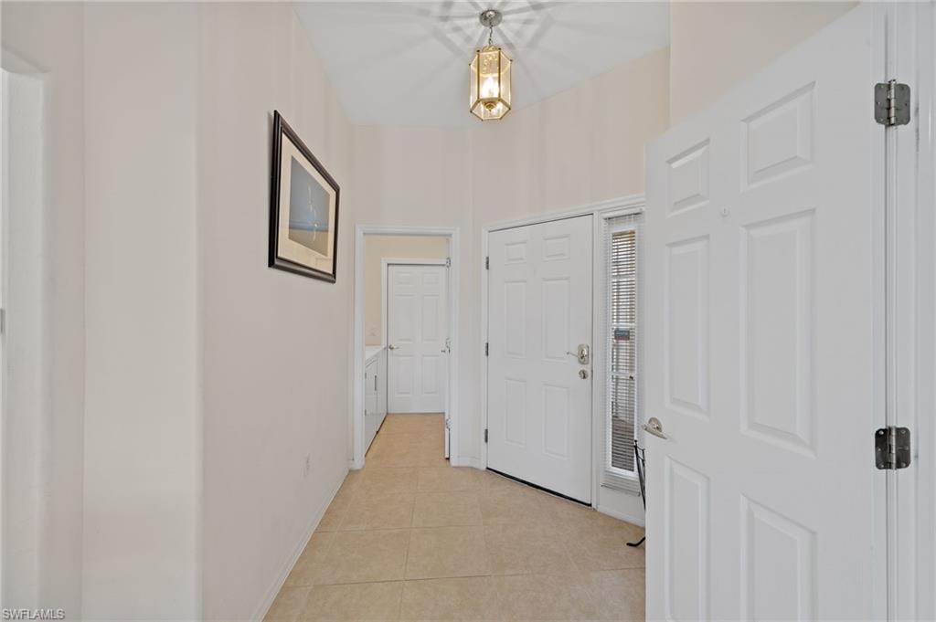 9933 Horse Creek Rd Property Photo 4