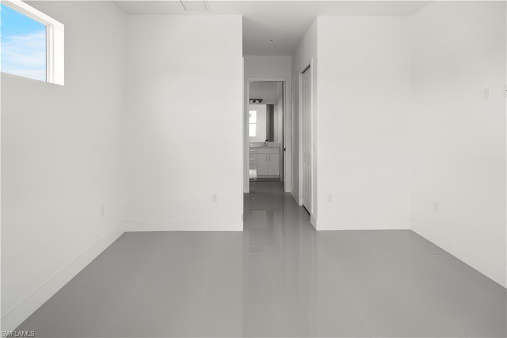 1027 Kirkwood St Property Photo 12