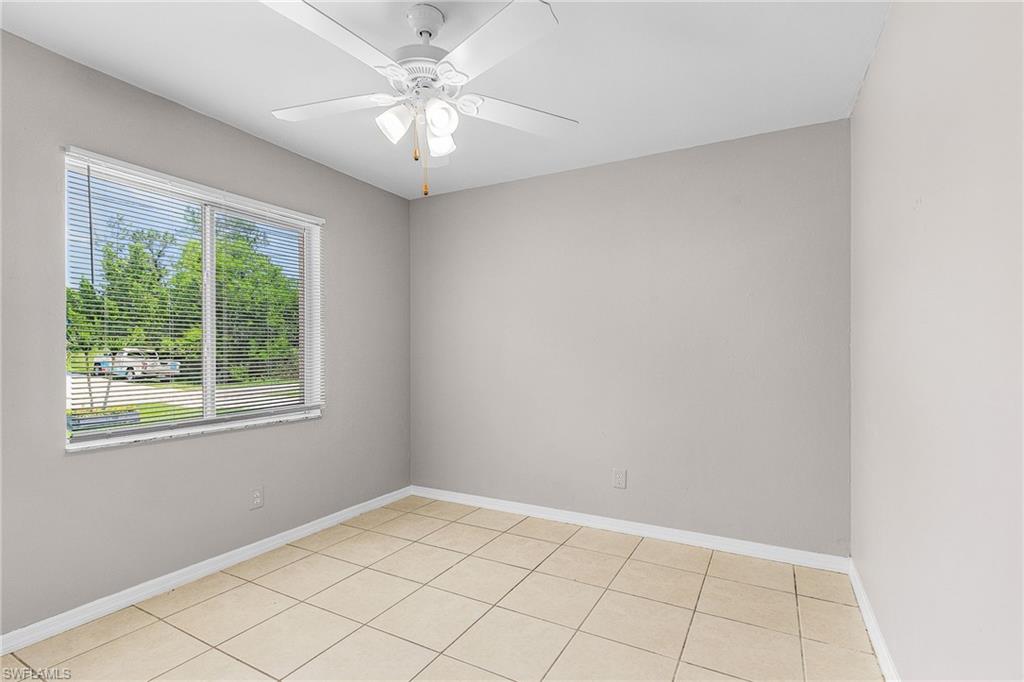 2412 Millie Ave S Property Photo 13