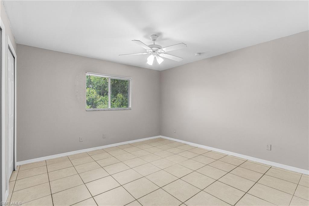 2412 Millie Ave S Property Photo 17