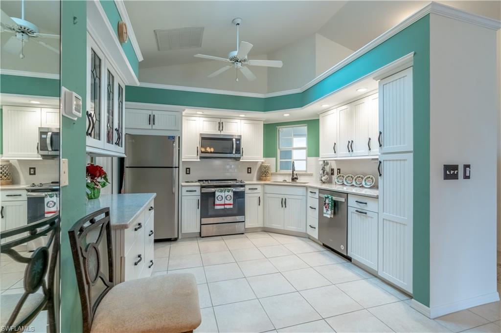 25451 Fairway Dunes Ct Property Photo 4