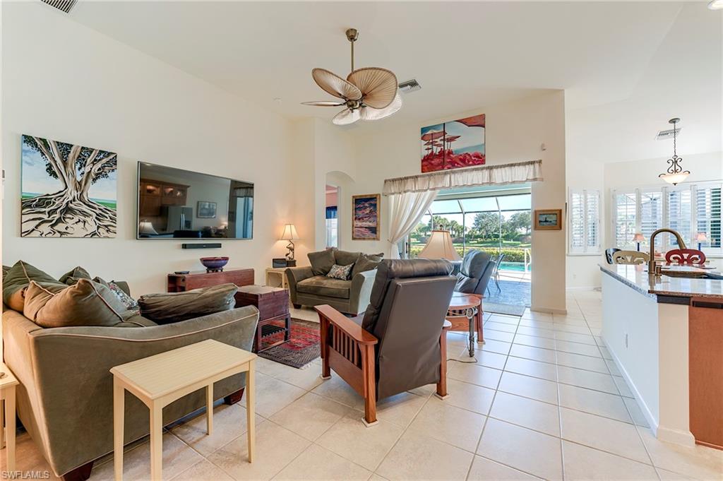 3806 Lakeview Isle Ct Property Photo 4