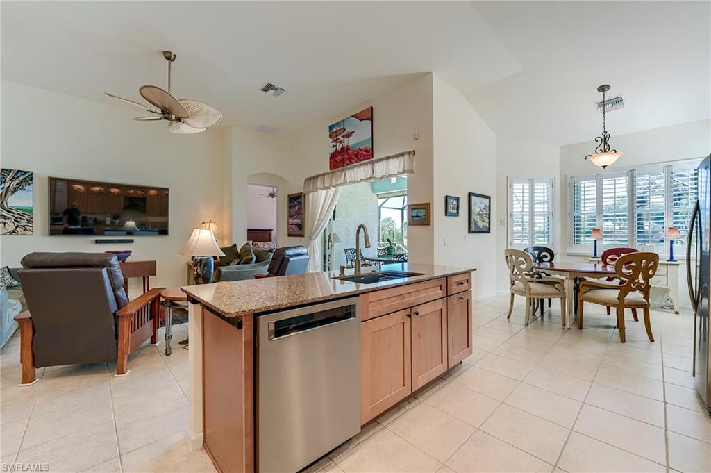 3806 Lakeview Isle Ct Property Photo 13