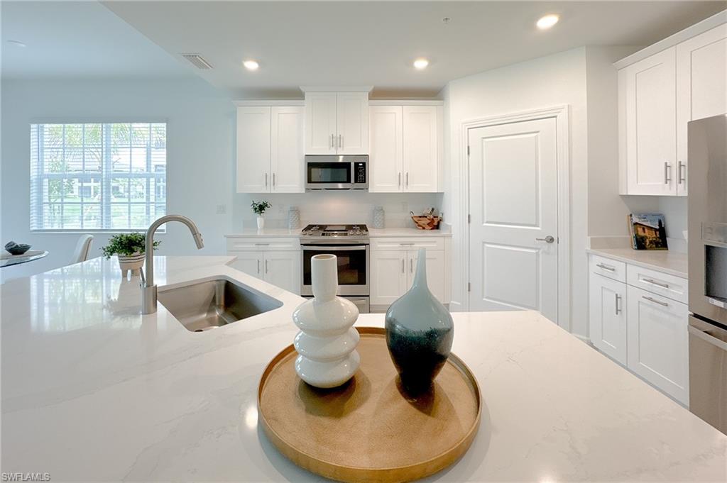 16881 Fairgrove Way 7-102 Property Photo 15