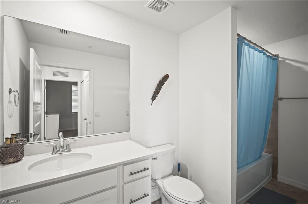 15285 Green Acres Ave # 424 Property Photo 21