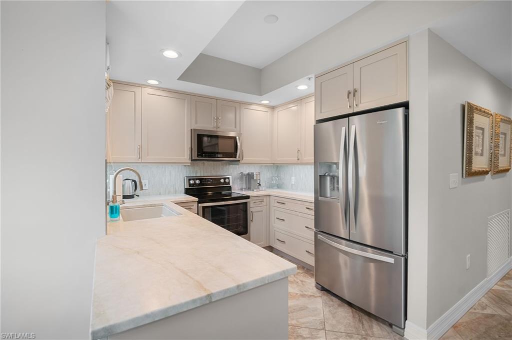300 Dunes Blvd 107 Property Photo 15