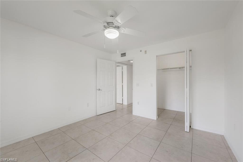 8244 Key Royal Cir 615 Property Photo 8
