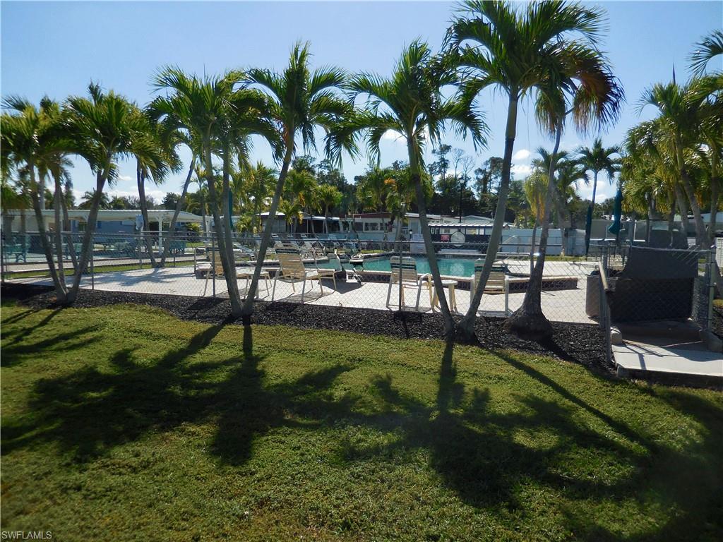 26 Enchanting Blvd Property Photo 2