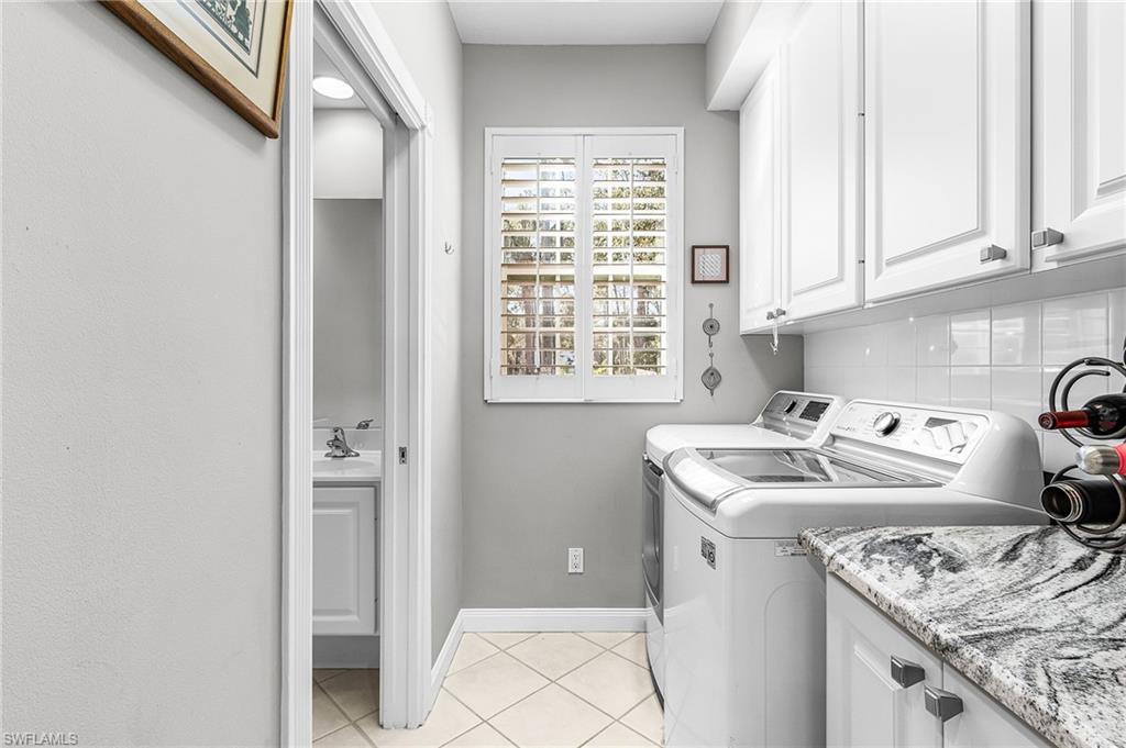 5733 Cove Cir Property Photo 7