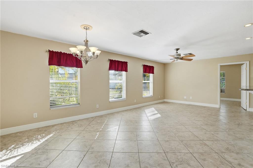 2108 1st St Property Photo 10