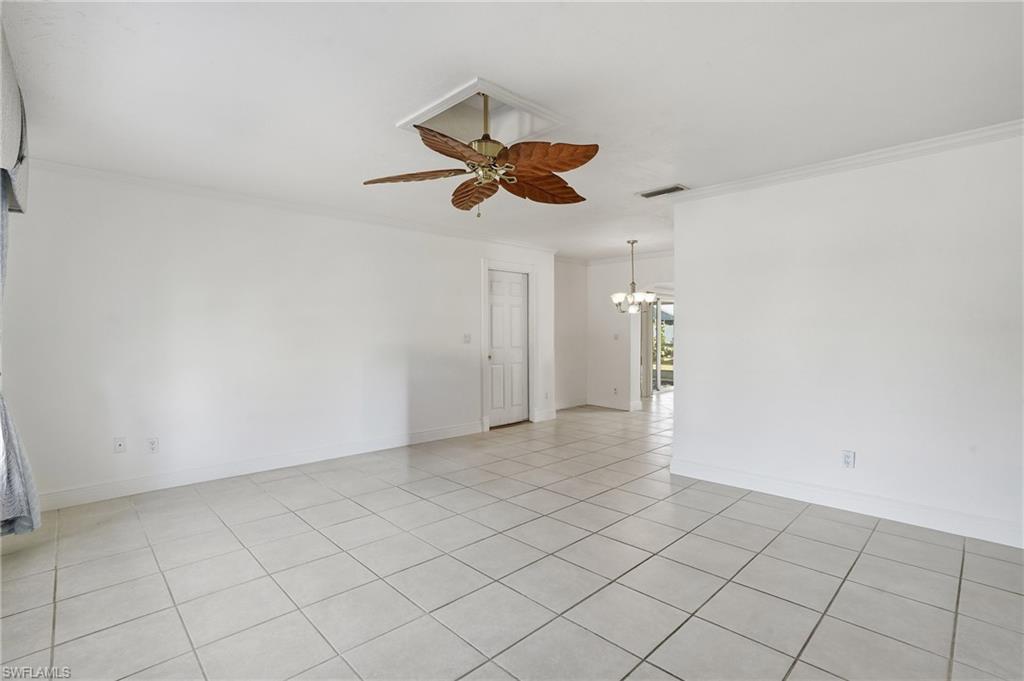 2108 1st St Property Photo 14