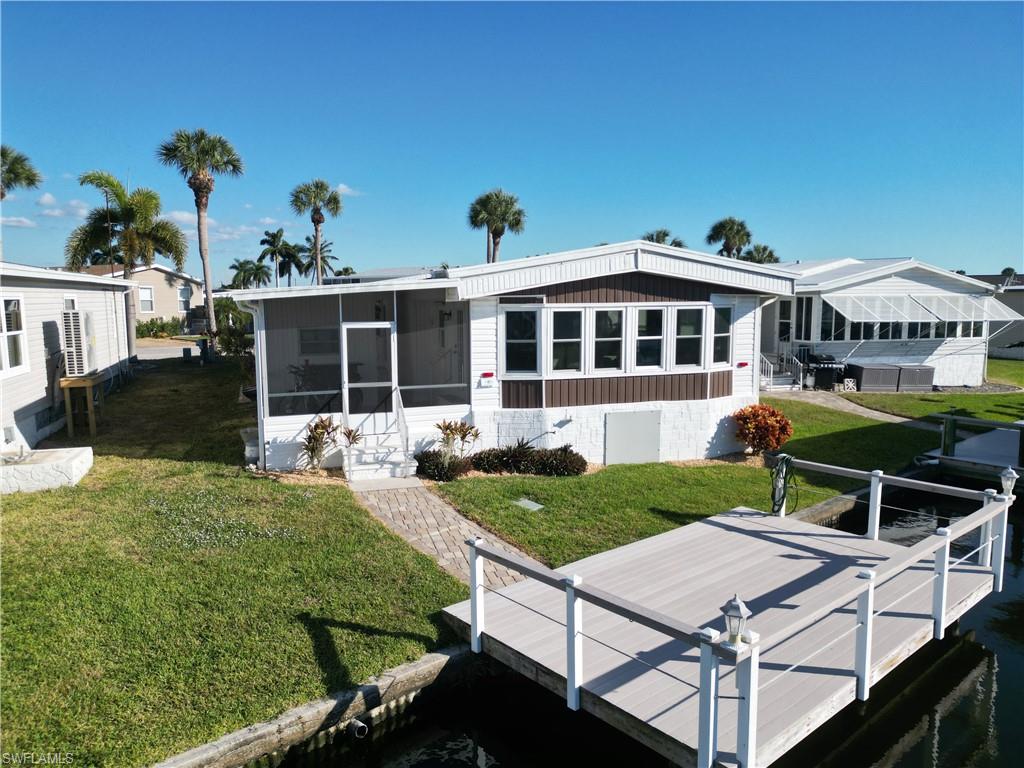 17650 Bryan Ct Property Photo 4