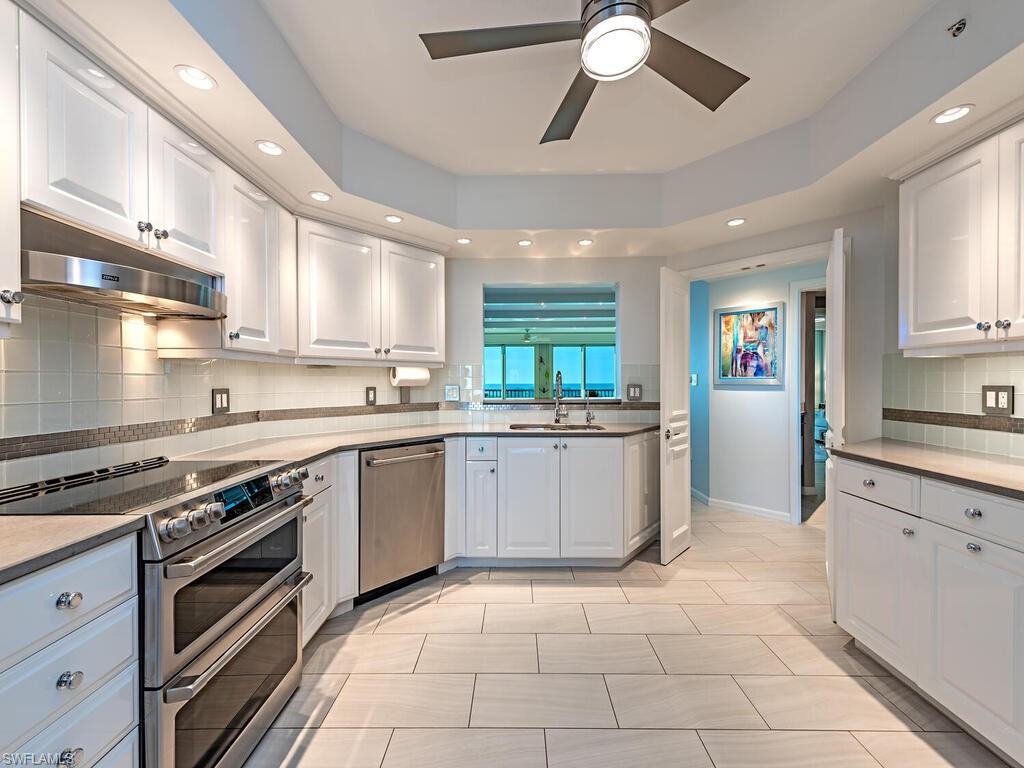 7515 Pelican Bay Blvd 9c Property Photo 10