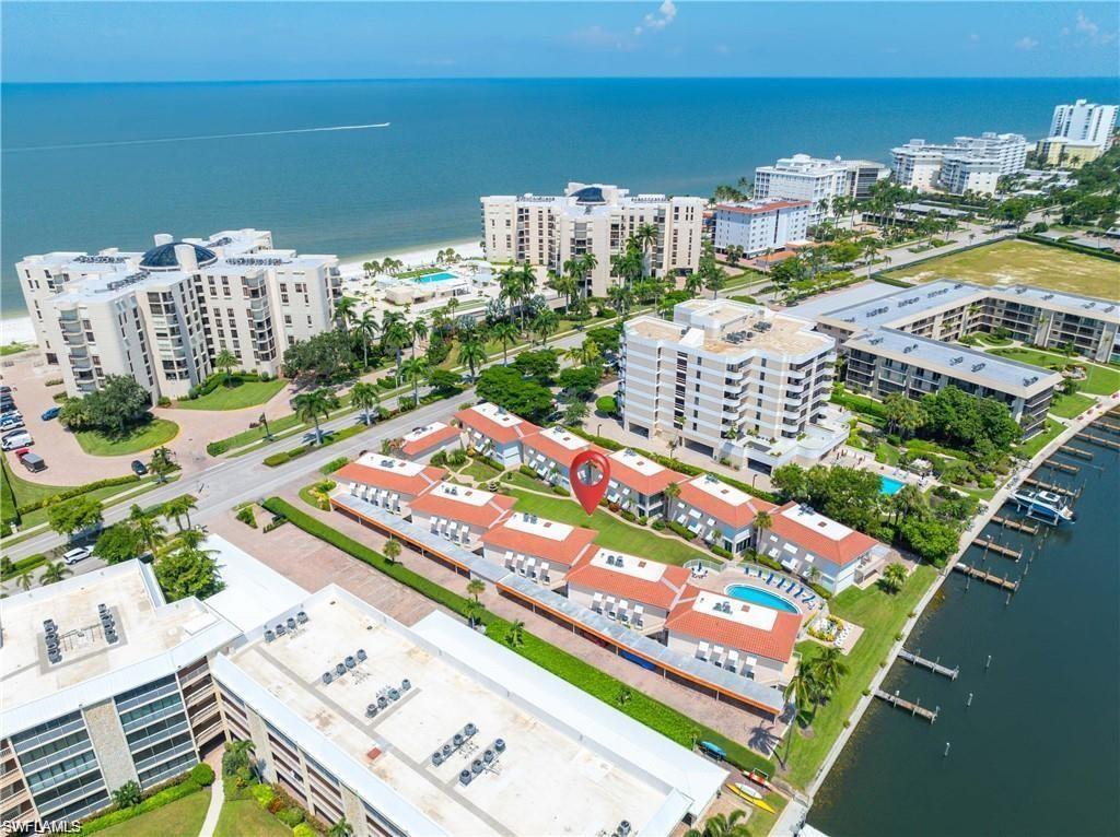 3070 Gulf Shore Blvd N 103 Property Photo 20