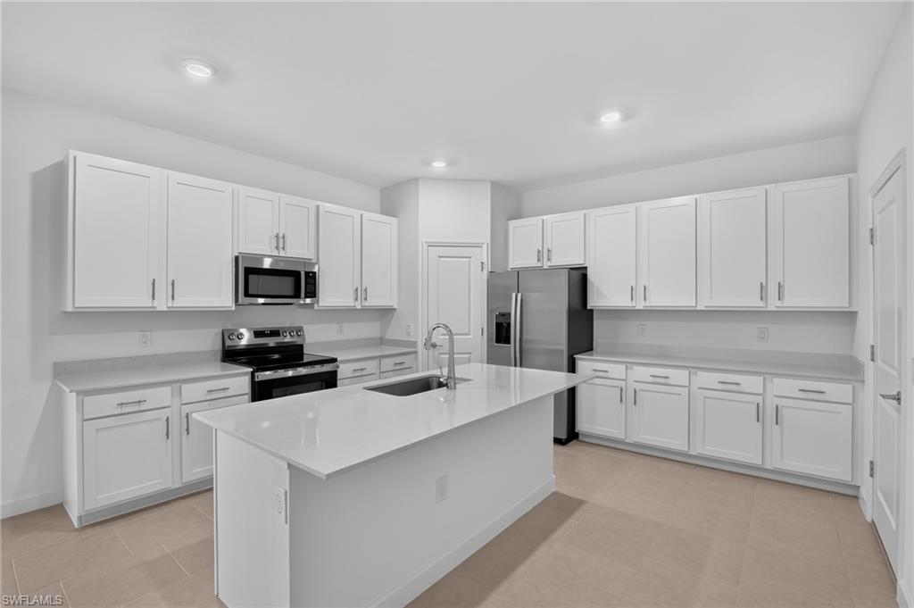 45018 Pipevine Cir Property Photo 8