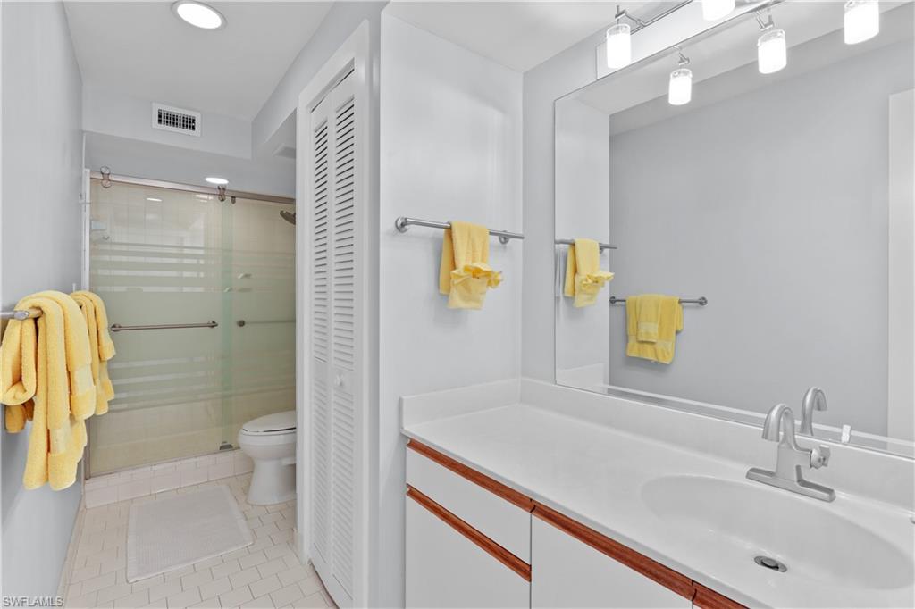 3308 Europa Dr 30 Property Photo 18