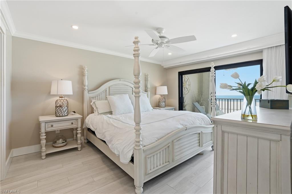 2532 Estero Blvd 102 Property Photo 4