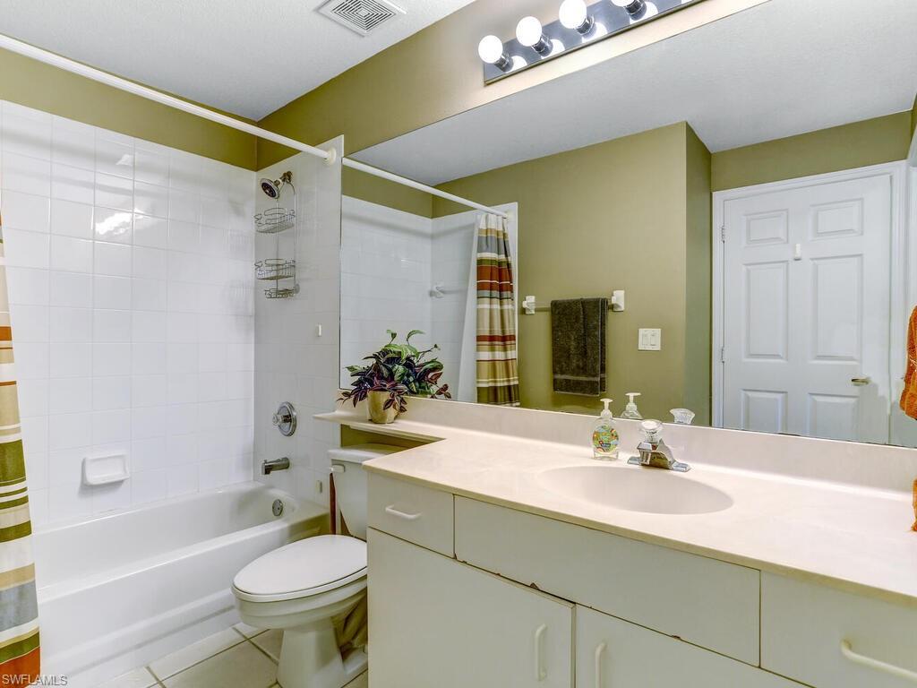 2220 Chesterbrook Ct 6-202 Property Photo 16