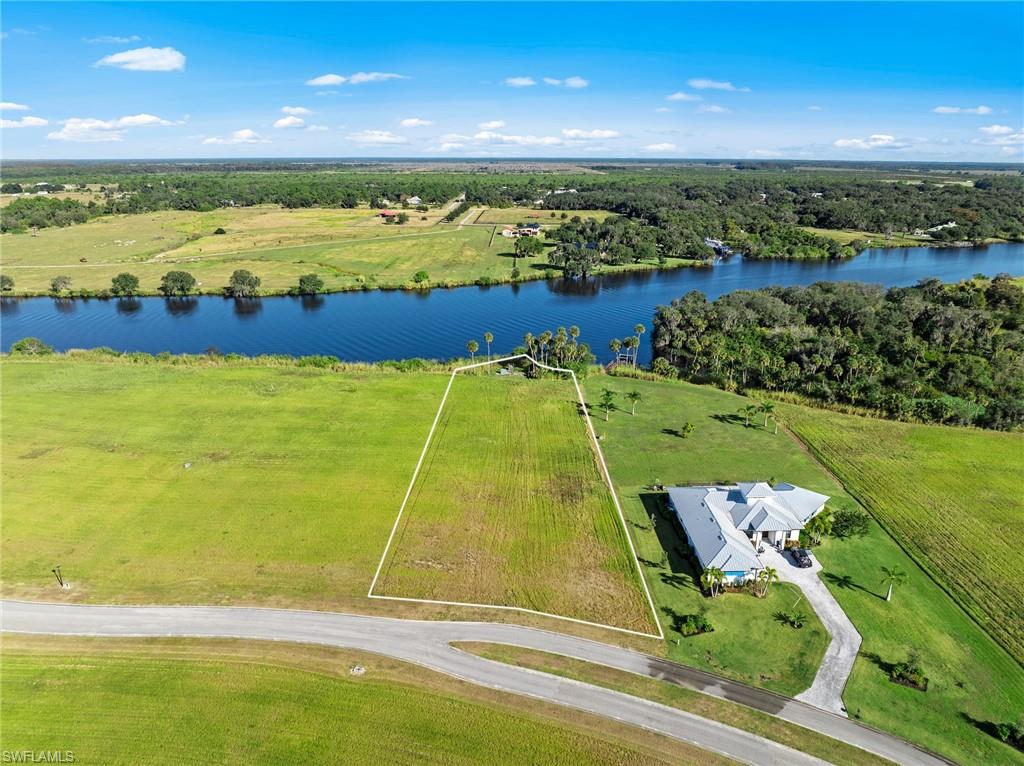 22821 Yellow Button Ln Property Photo 2