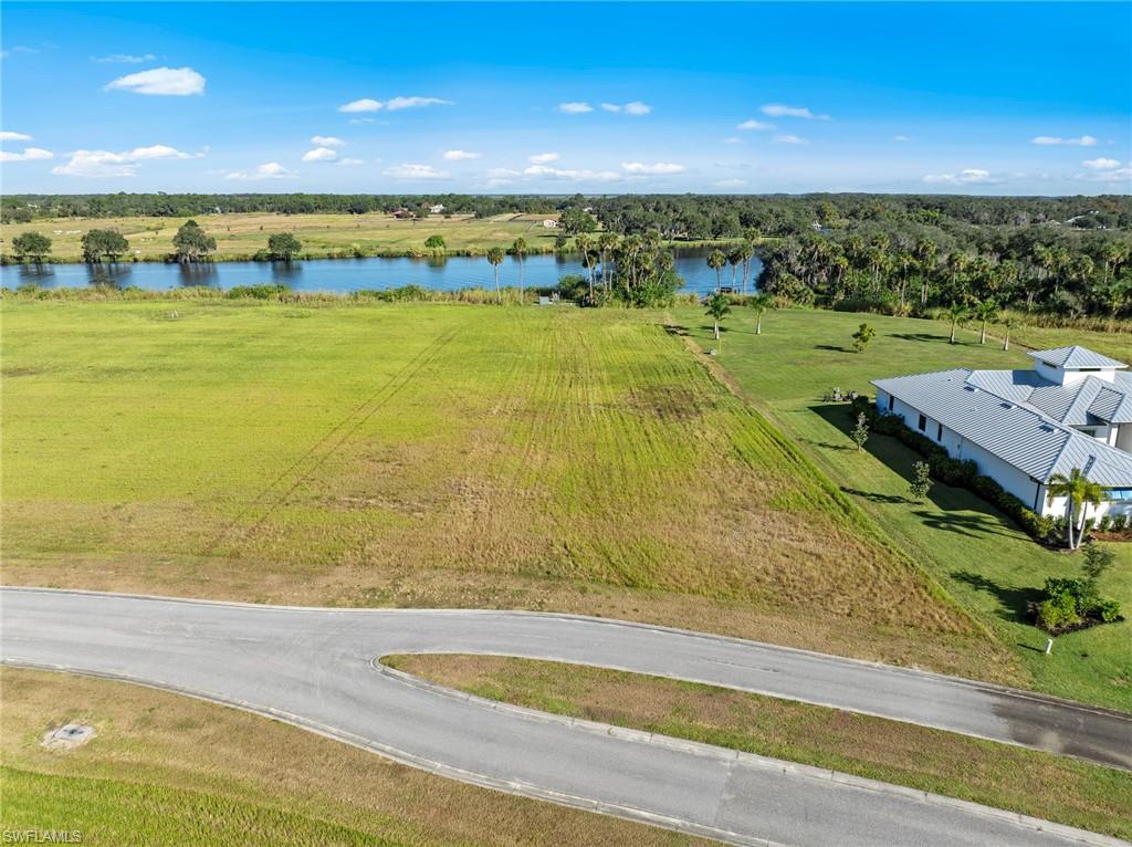 22821 Yellow Button Ln Property Photo 6
