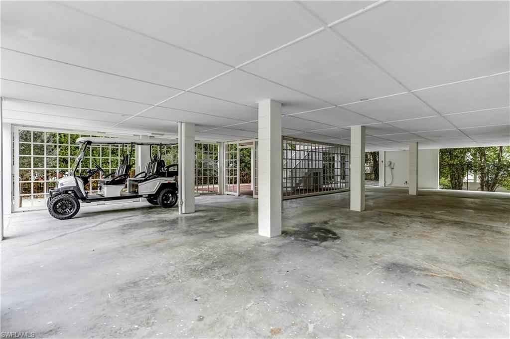 370 6th Ave S Property Photo 50
