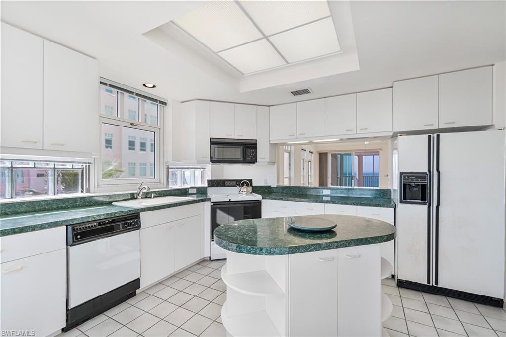 253 Barefoot Beach Blvd 406 Property Photo 9
