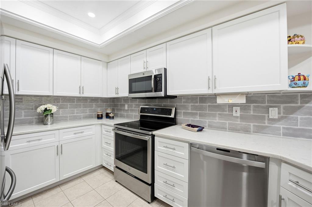 26881 Wedgewood Dr 102 Property Photo 11
