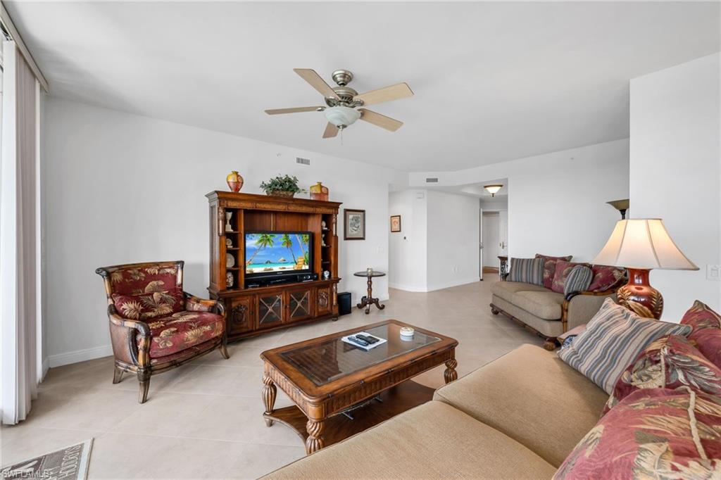 455 Cove Tower Dr 1603 Property Photo 4