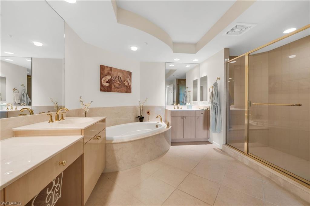 455 Cove Tower Dr 1603 Property Photo 11