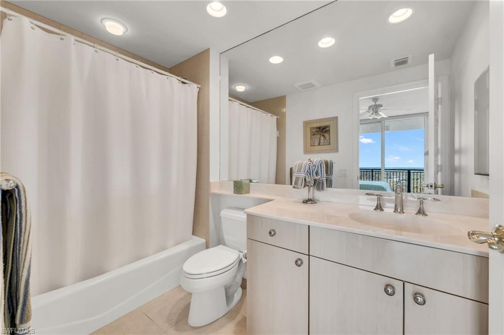455 Cove Tower Dr 1603 Property Photo 15
