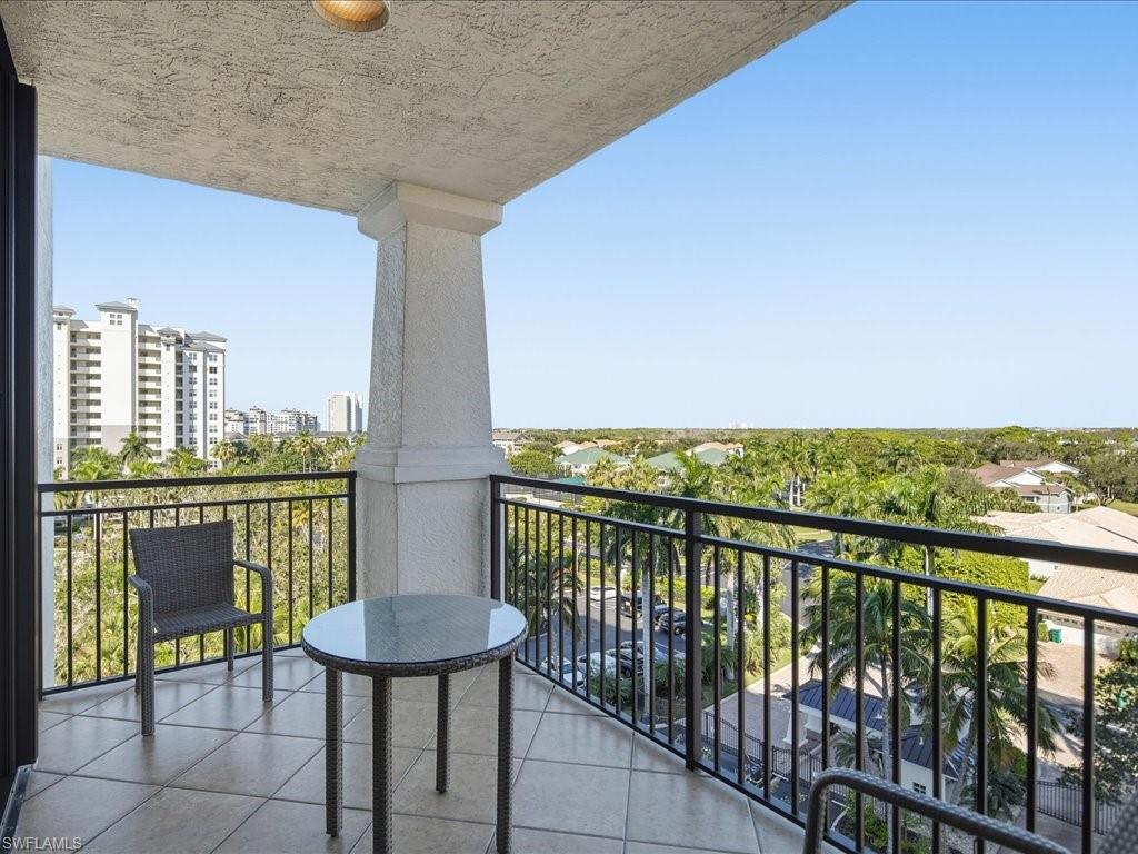 445 Cove Tower Dr 704 Property Photo 19