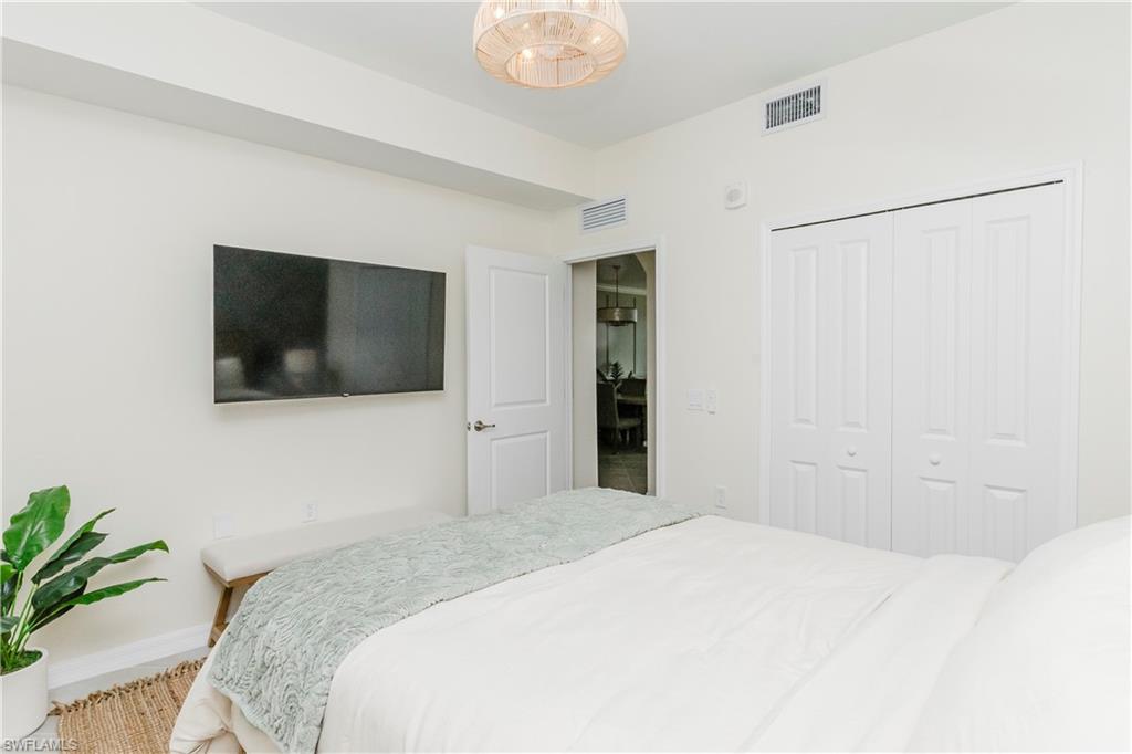 5555 Double Eagle Cir 3914 Property Photo 22