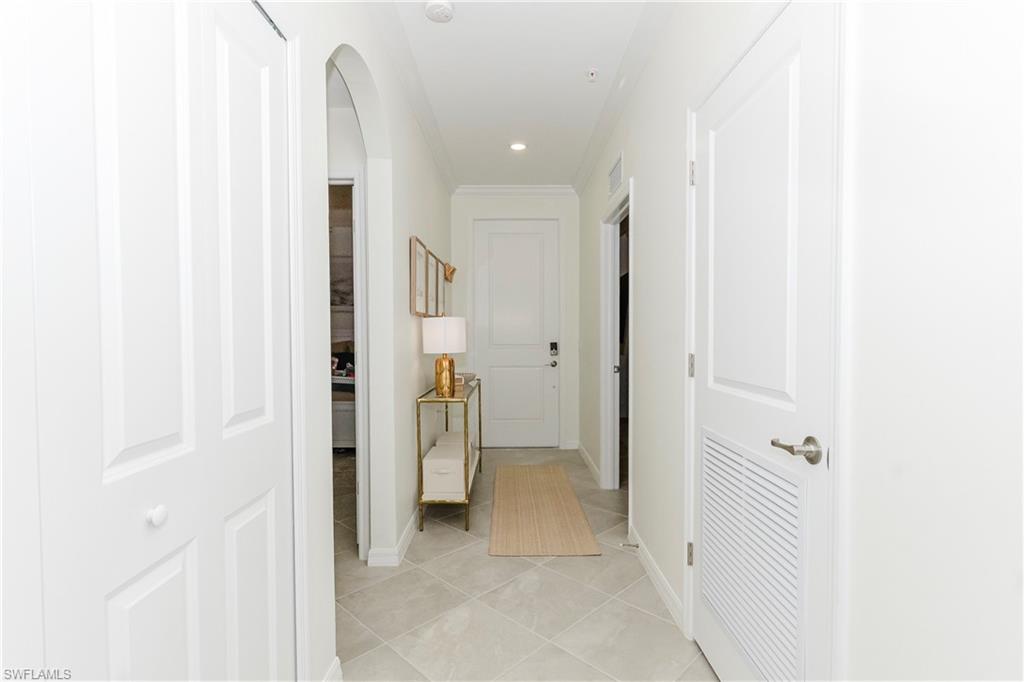 5583 Double Eagle Cir 4112 Property Photo 4