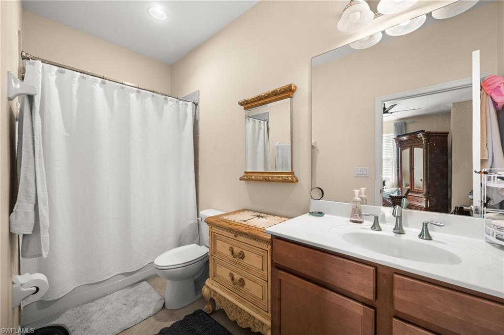 10820 Alvara Way Property Photo 18