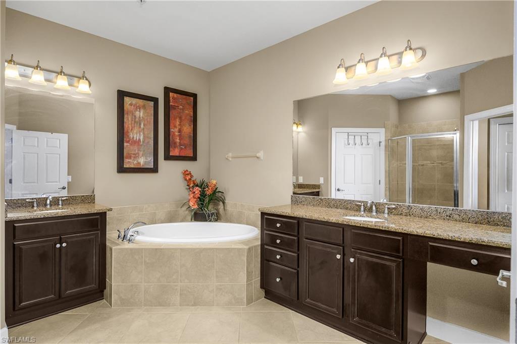 9064 Siesta Bay Dr 5-102 Property Photo 19