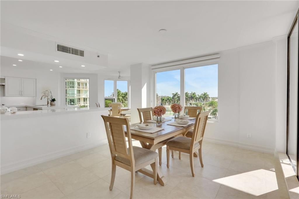 4251 Gulf Shore Blvd N 5b Property Photo 10
