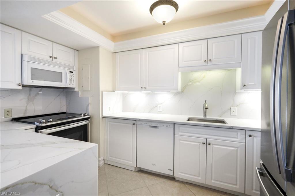 3443 Gulf Shore Blvd N # 309 Property Photo 10