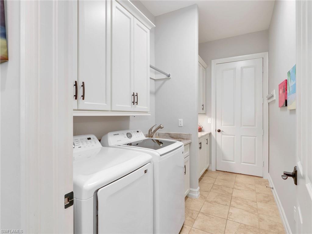 7864 Valencia Ct Property Photo 40